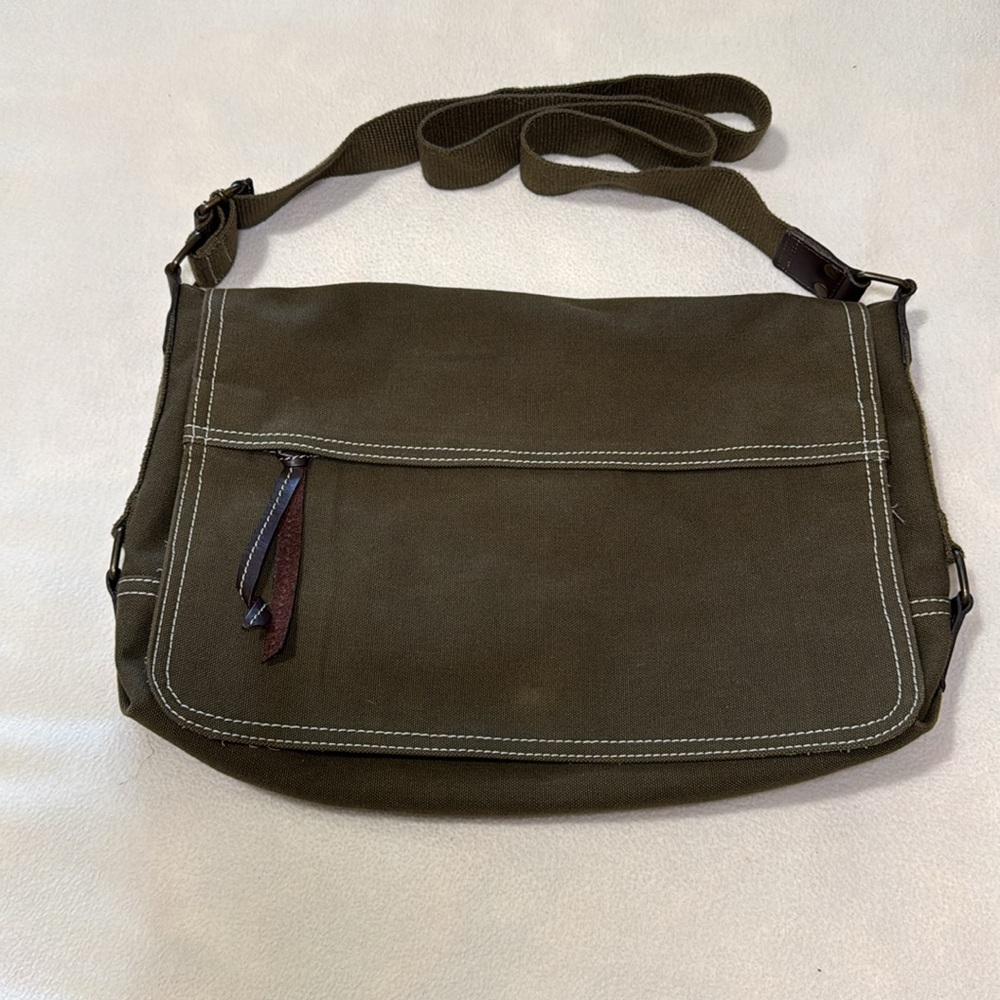 Orvis Olive Green Canvas Cross Body Messenger Bag with Brown Leather Accents